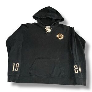 Women’s Old Time Hockey Newbury Collection Boston Bruins Hoodie